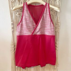 Lululemon Women’s Deep Breath Tank Size 12 Pink Deep V Yoga Top W/ Shelf Bra